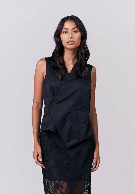 Inaya Sleeveless Vest Top (Black)