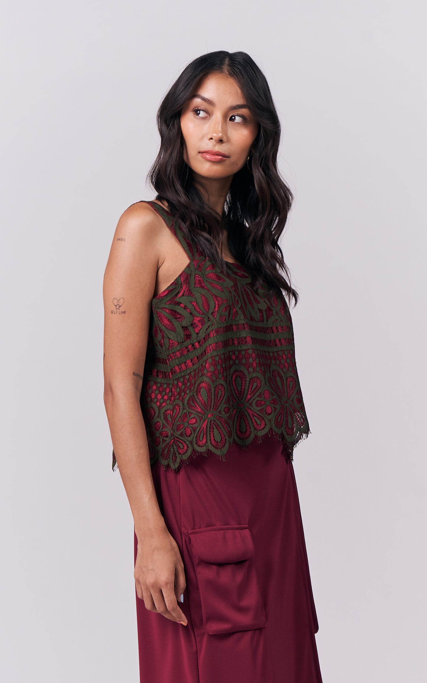 Ivery Sleeveless Top (Burg/Grn)