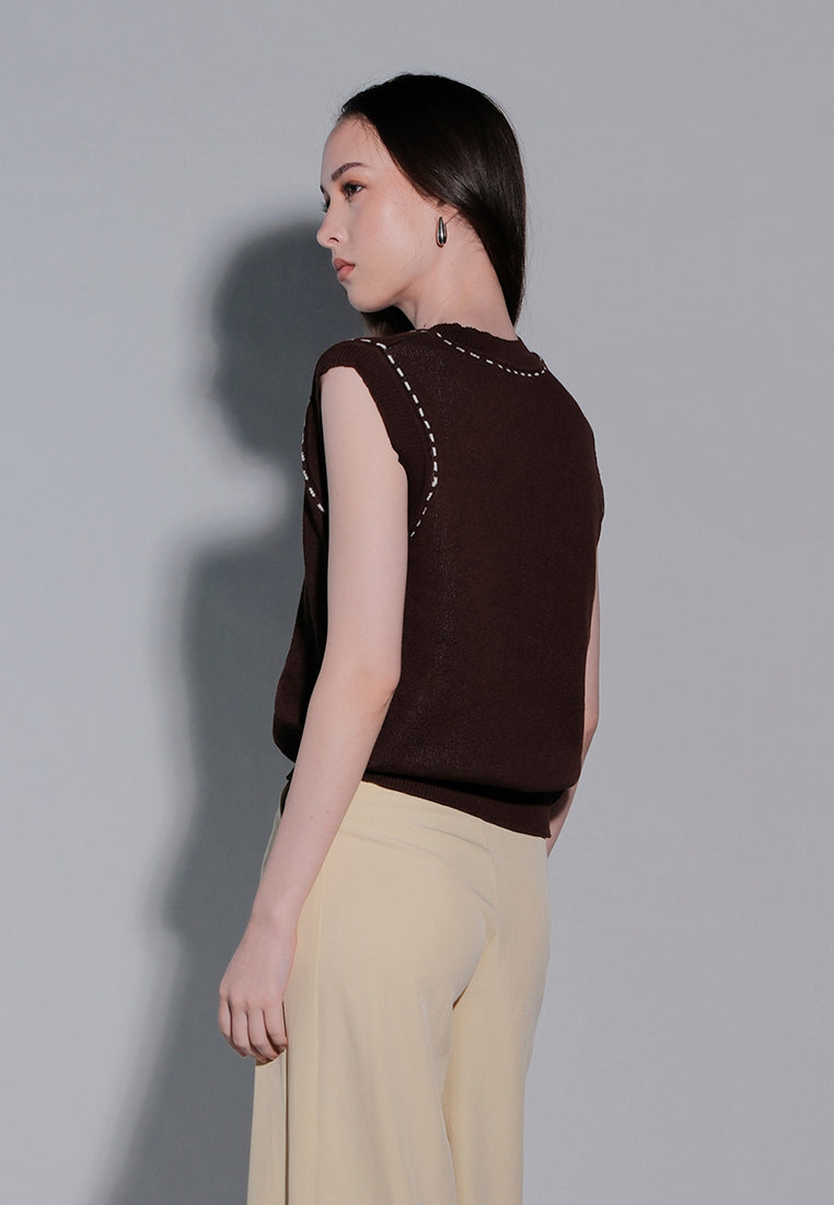 Holiday 2025 Izaya Sleeveless Top (Brown)