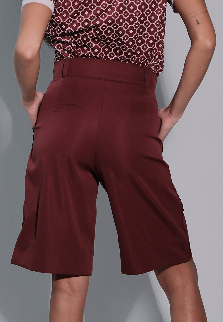 Holiday 2025 Jeopard Jorts (Burgundy)