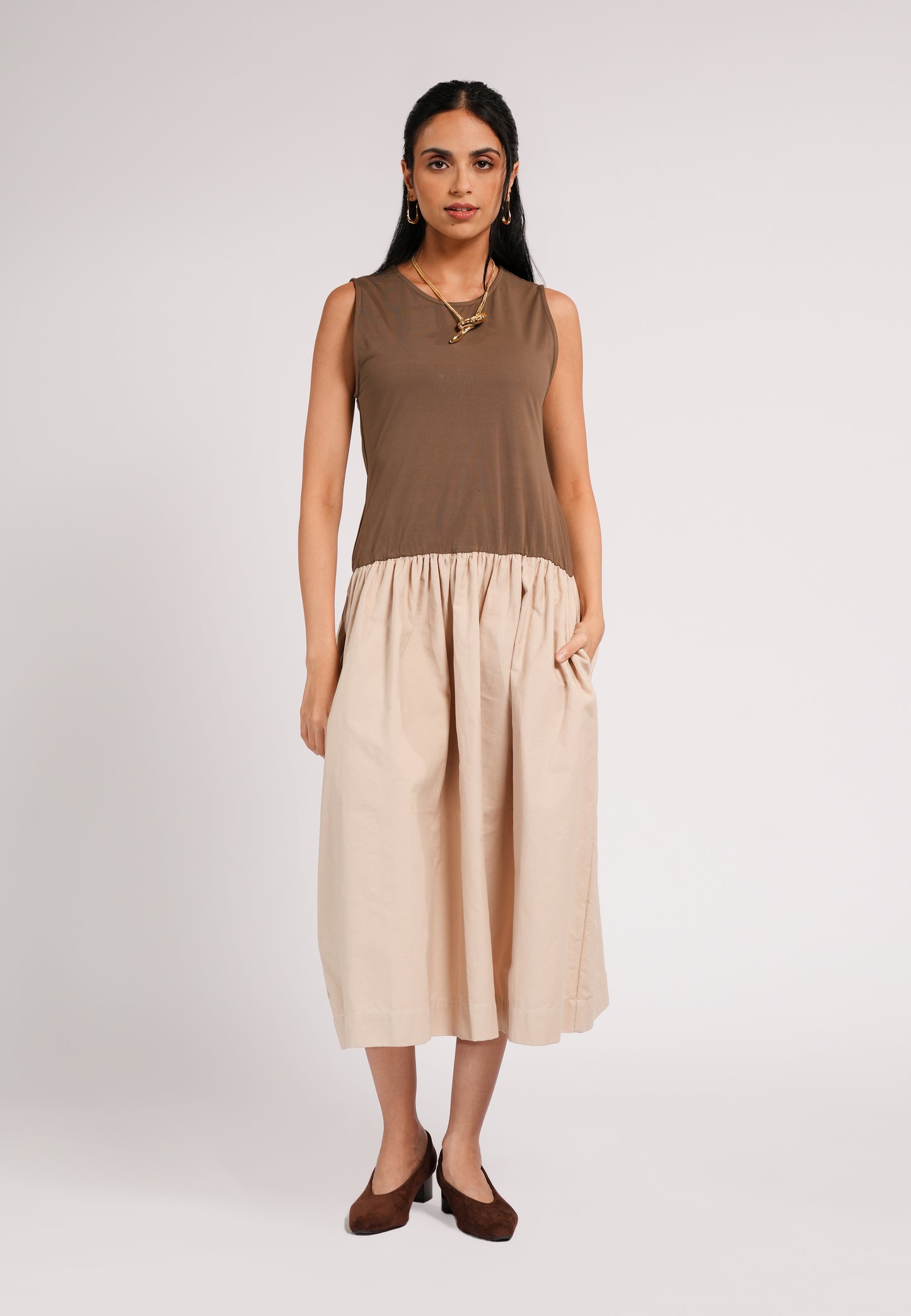 Celia Sleeveless Dress (Brown/Khaki)