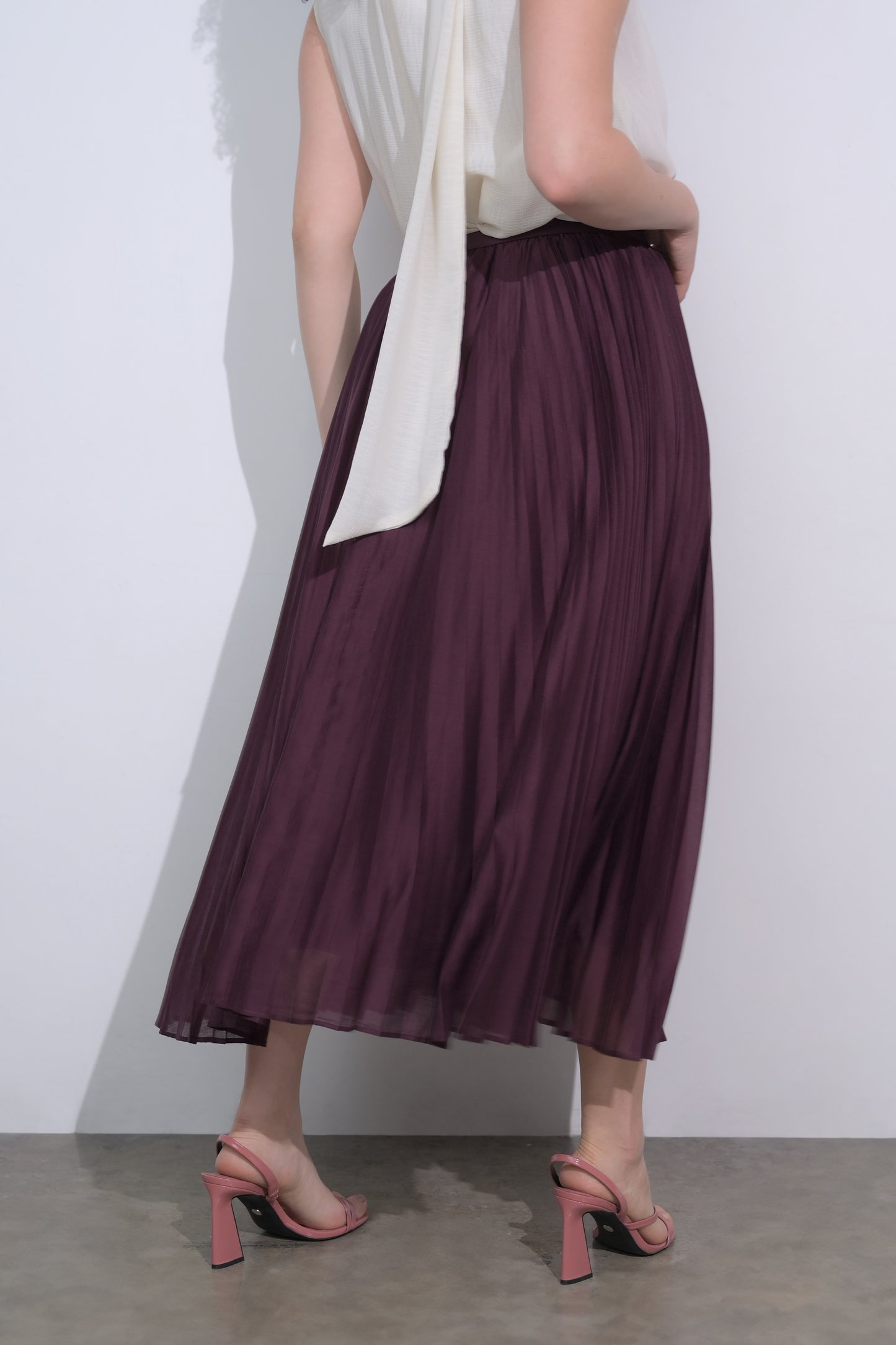 Raf Eden Pleated Skirt  (Wine)