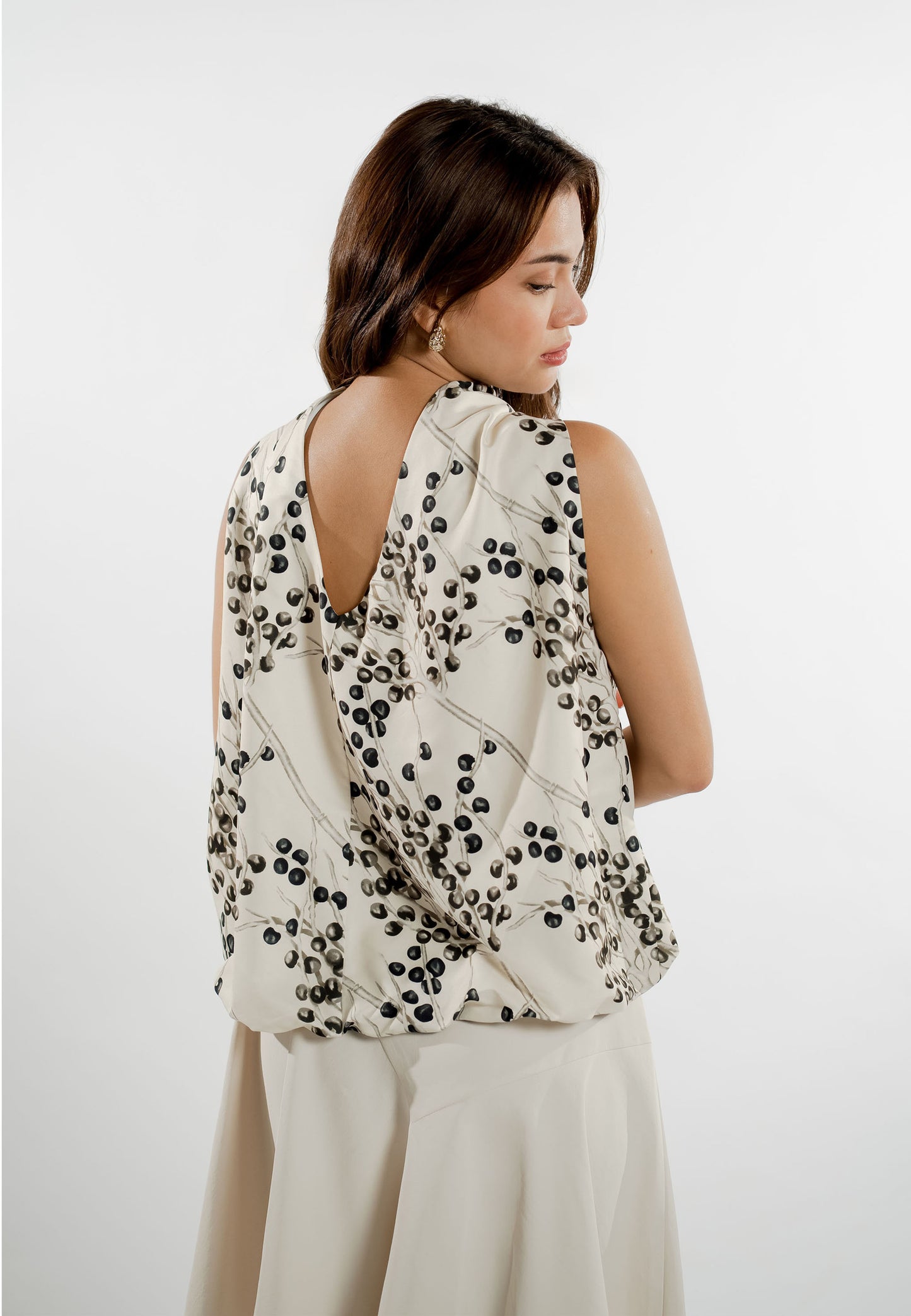 Everlea Sleeveless (2-way) Top (Printed Cream)