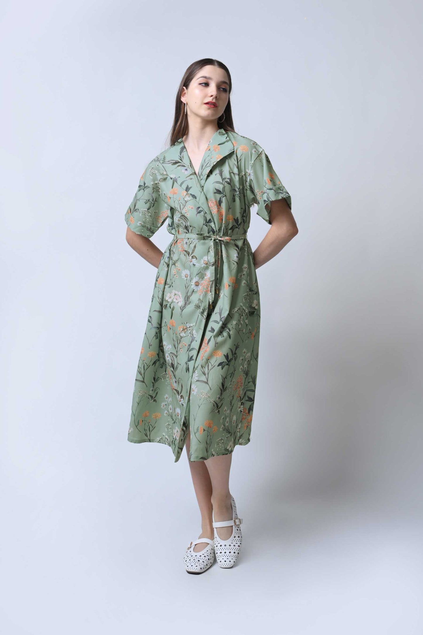 Flaura Short Sleeve Midi Dress (Multi)