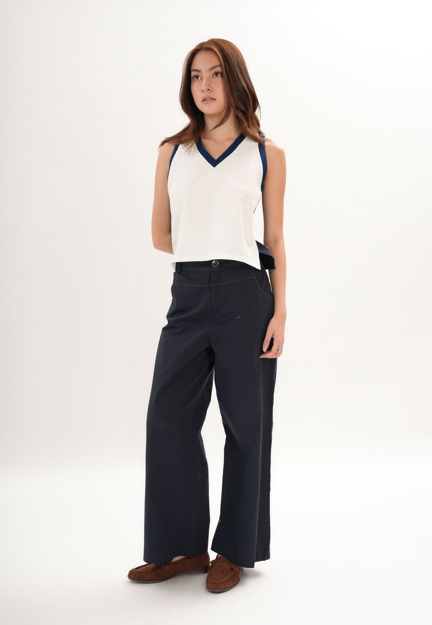 Flowyn Sleeveless Top (Offwhite)