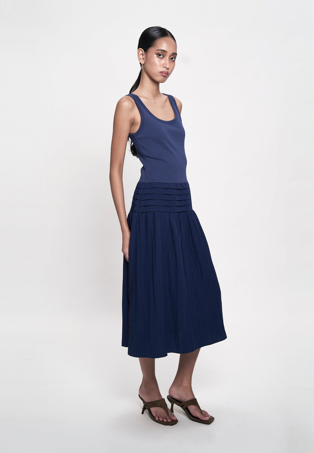 Garett Sleeveless Dress (Navy)