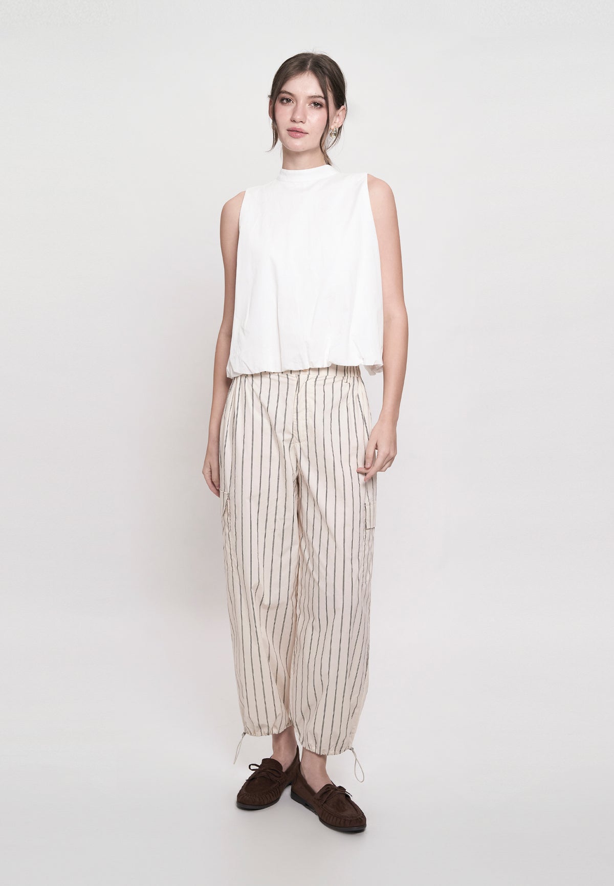 Genesy Sleeveless Top (Offwhite)