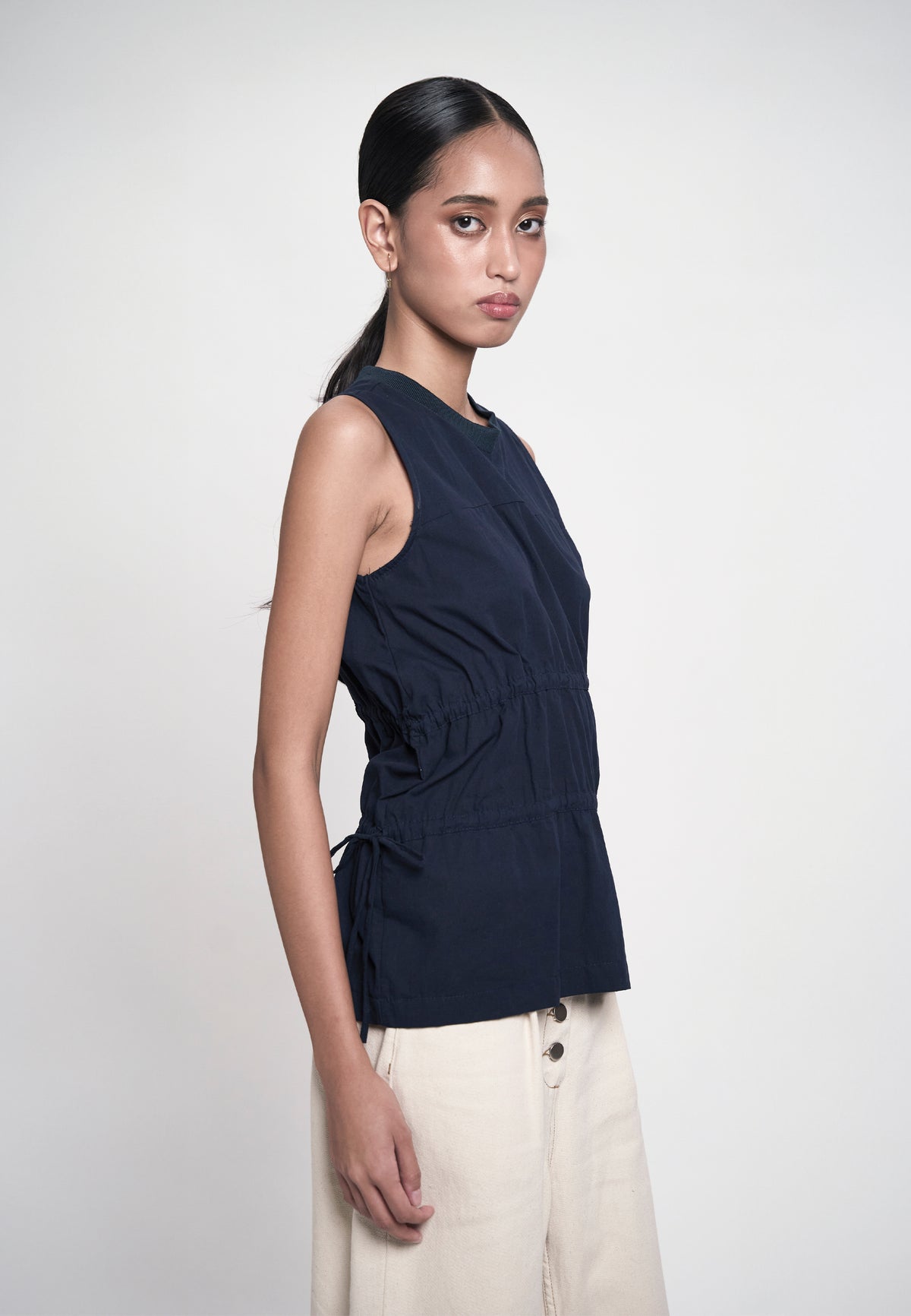 Gibson Sleeveless Top (Navy)