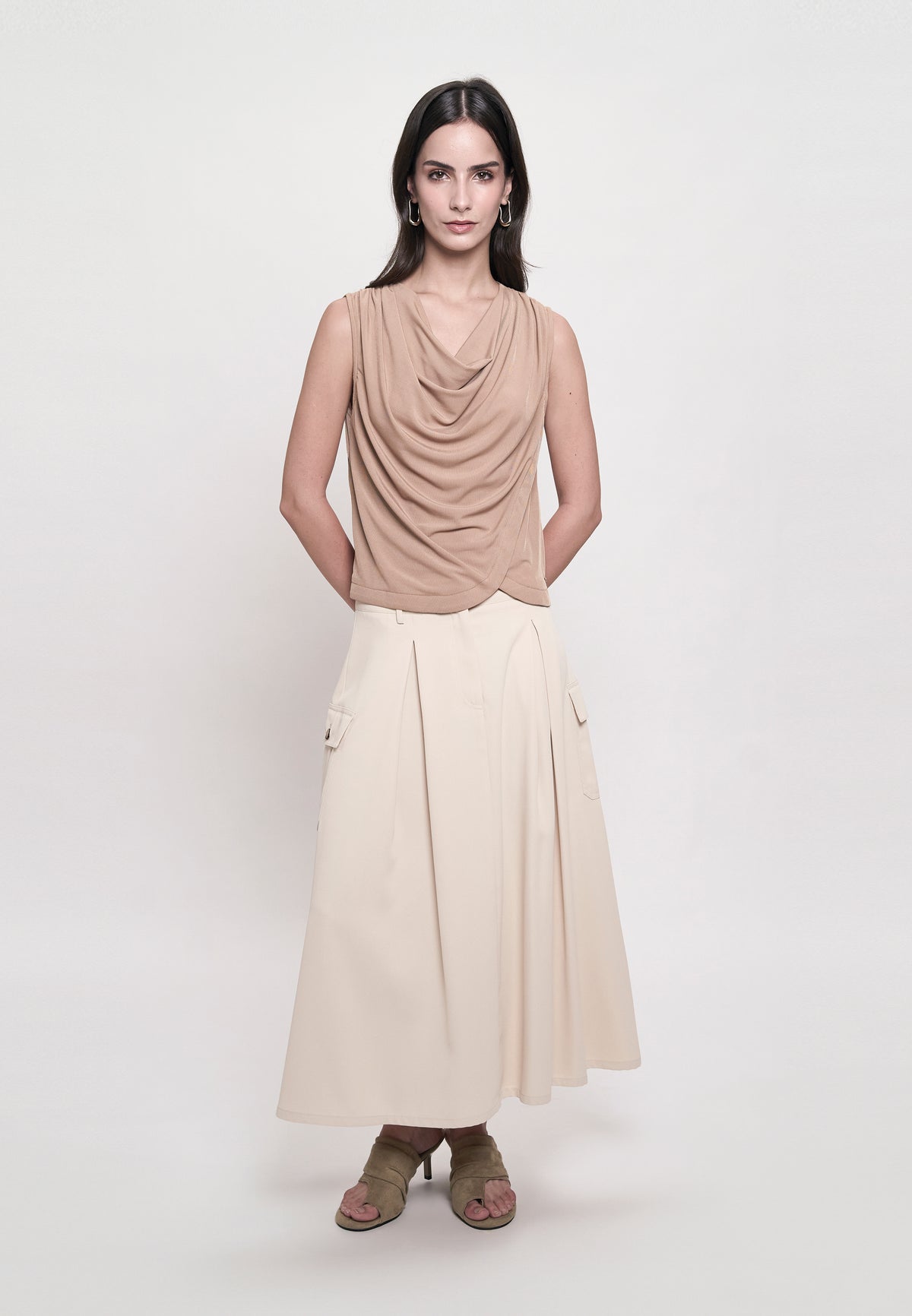 Grifyn Skirt  (Light Beige)
