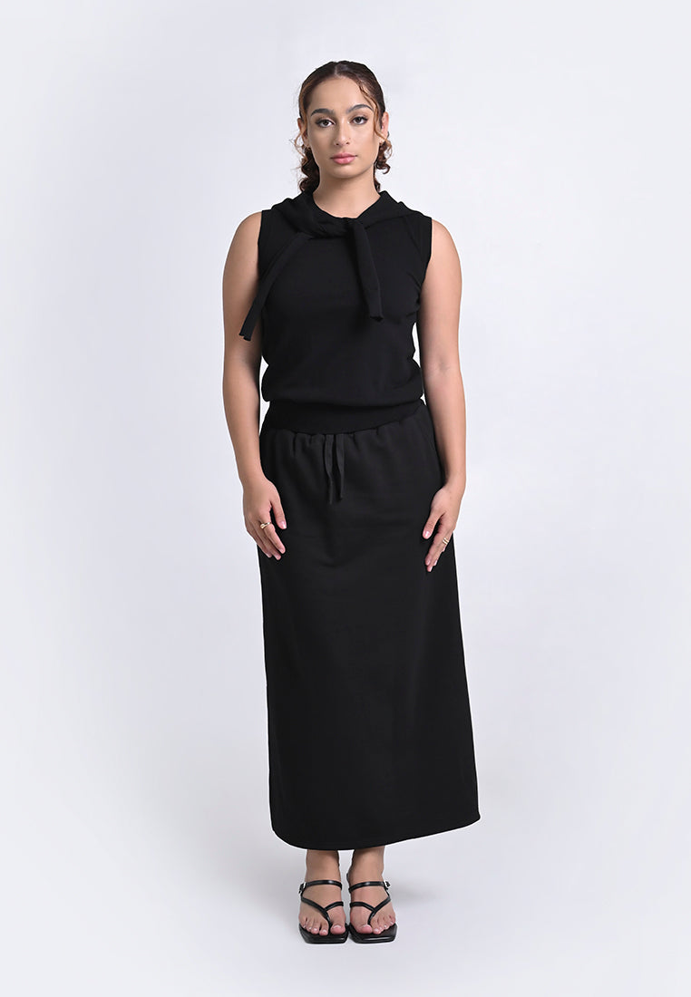 Archetype Travel Hennan Skirt (Black)