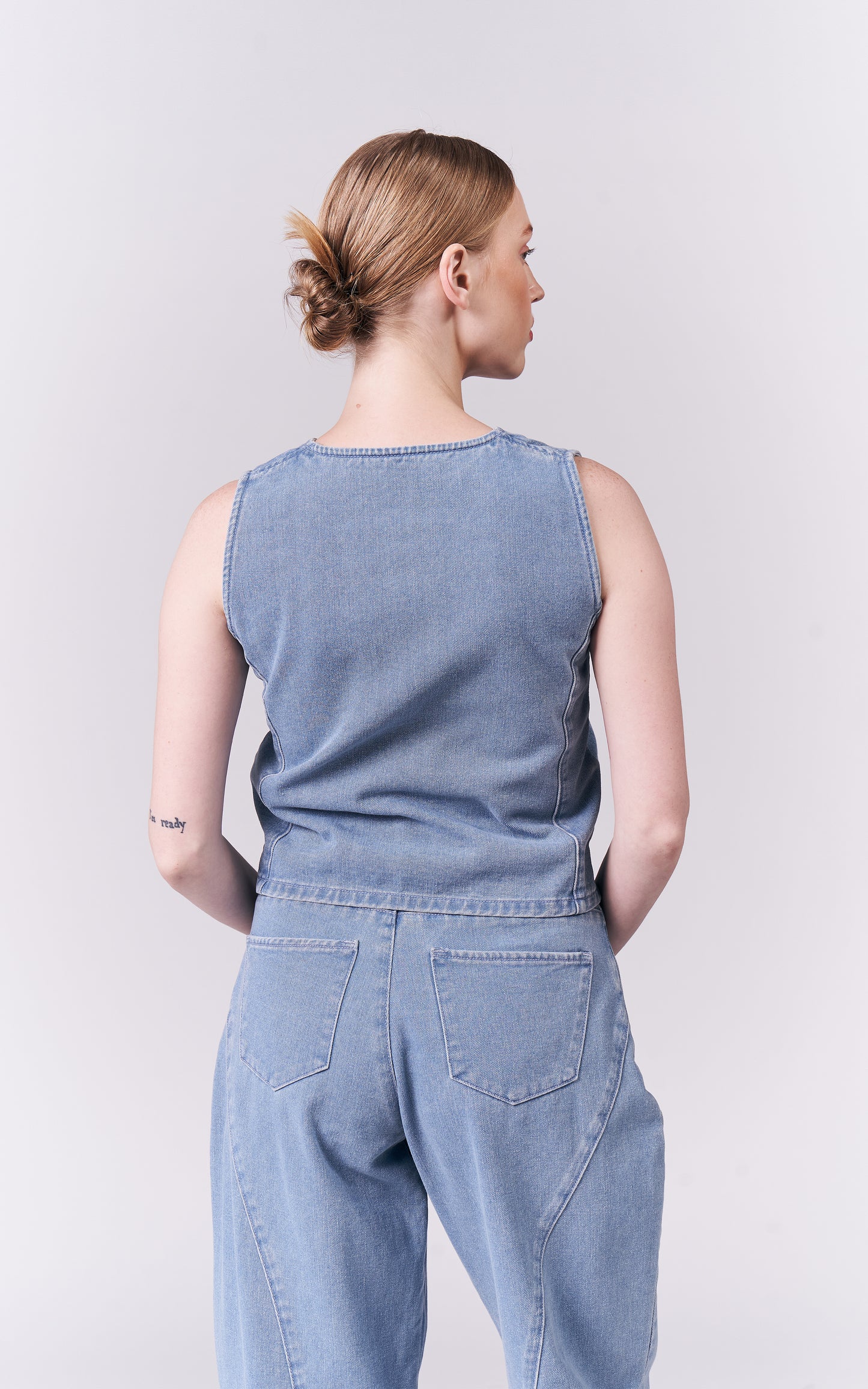 DNM Studios Huxley Vest (Dnm.Blue)