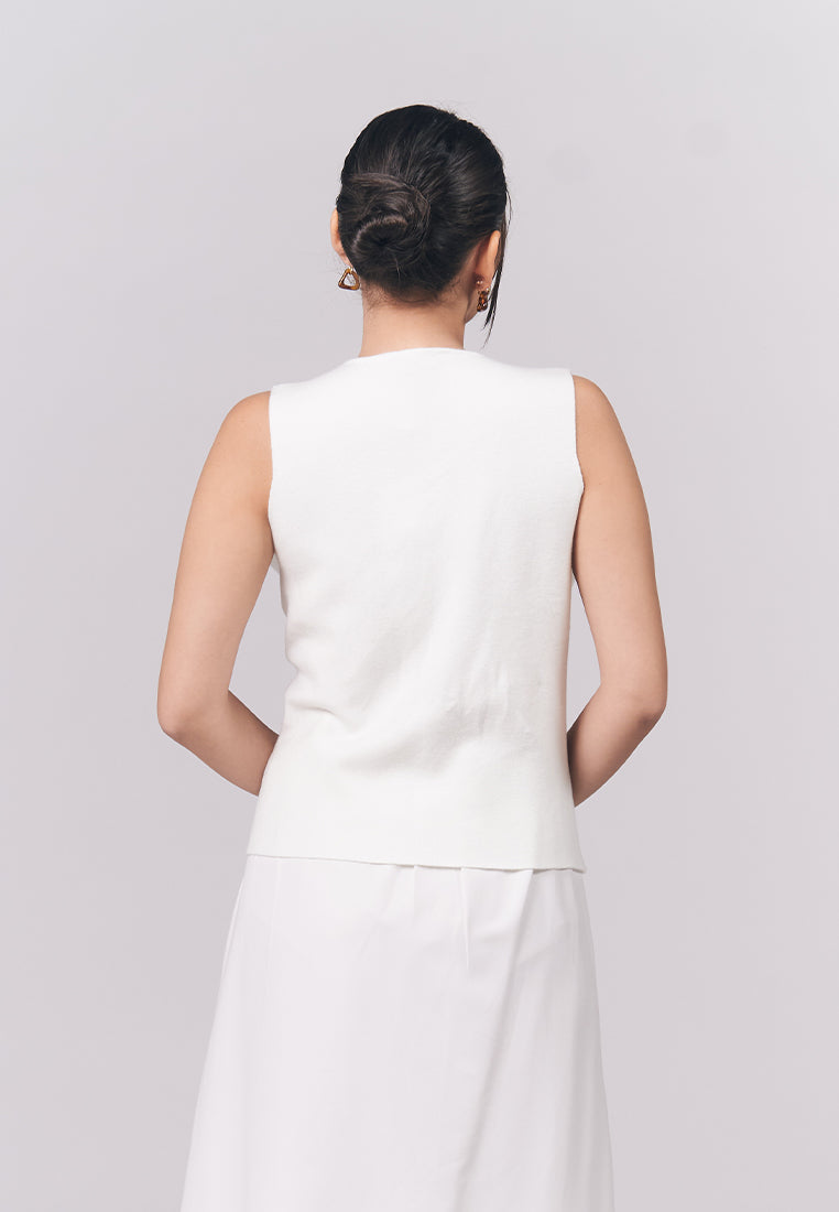 Idaria Sleeveless Top (Off-white)