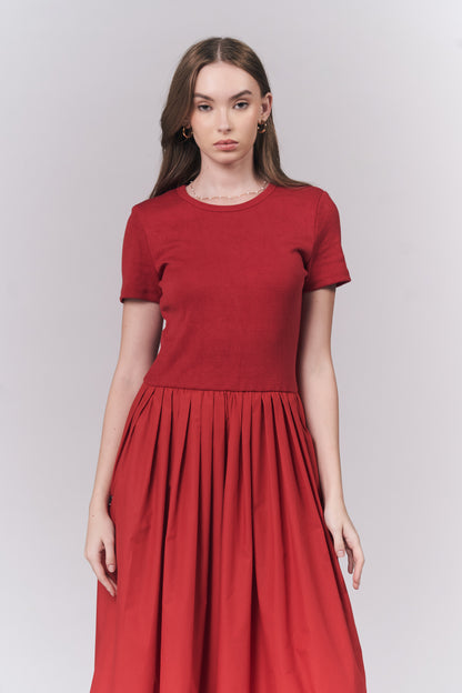 Illo Short Sleeve Dress (Red)