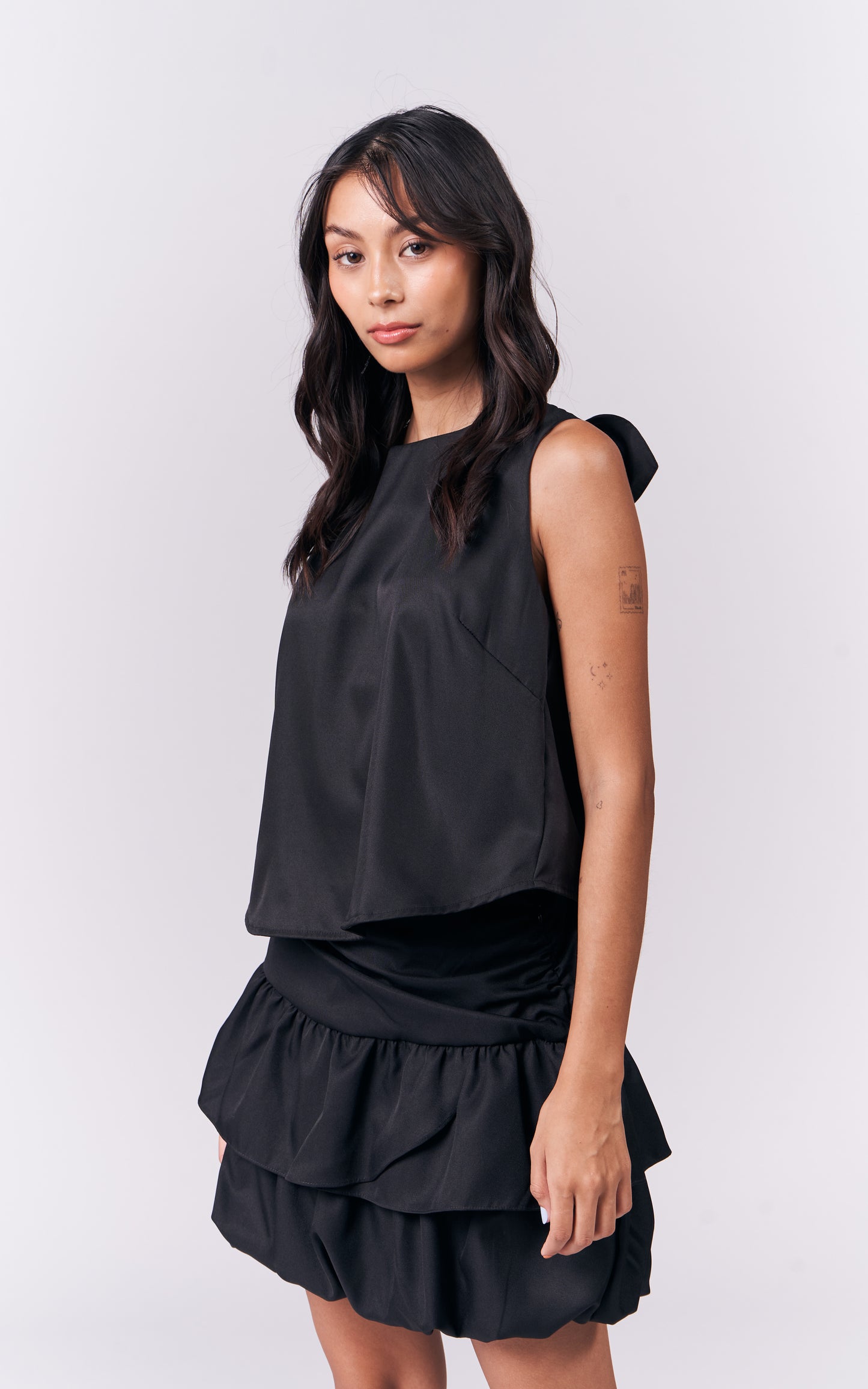 Jianna Sleeveless Top (Black)