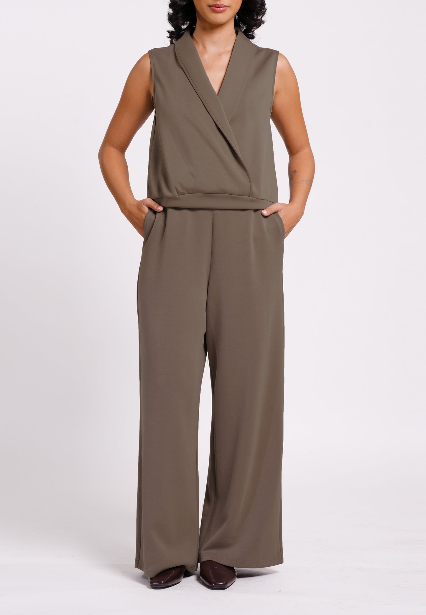 Raf New Sleeveless Top (Taupe)