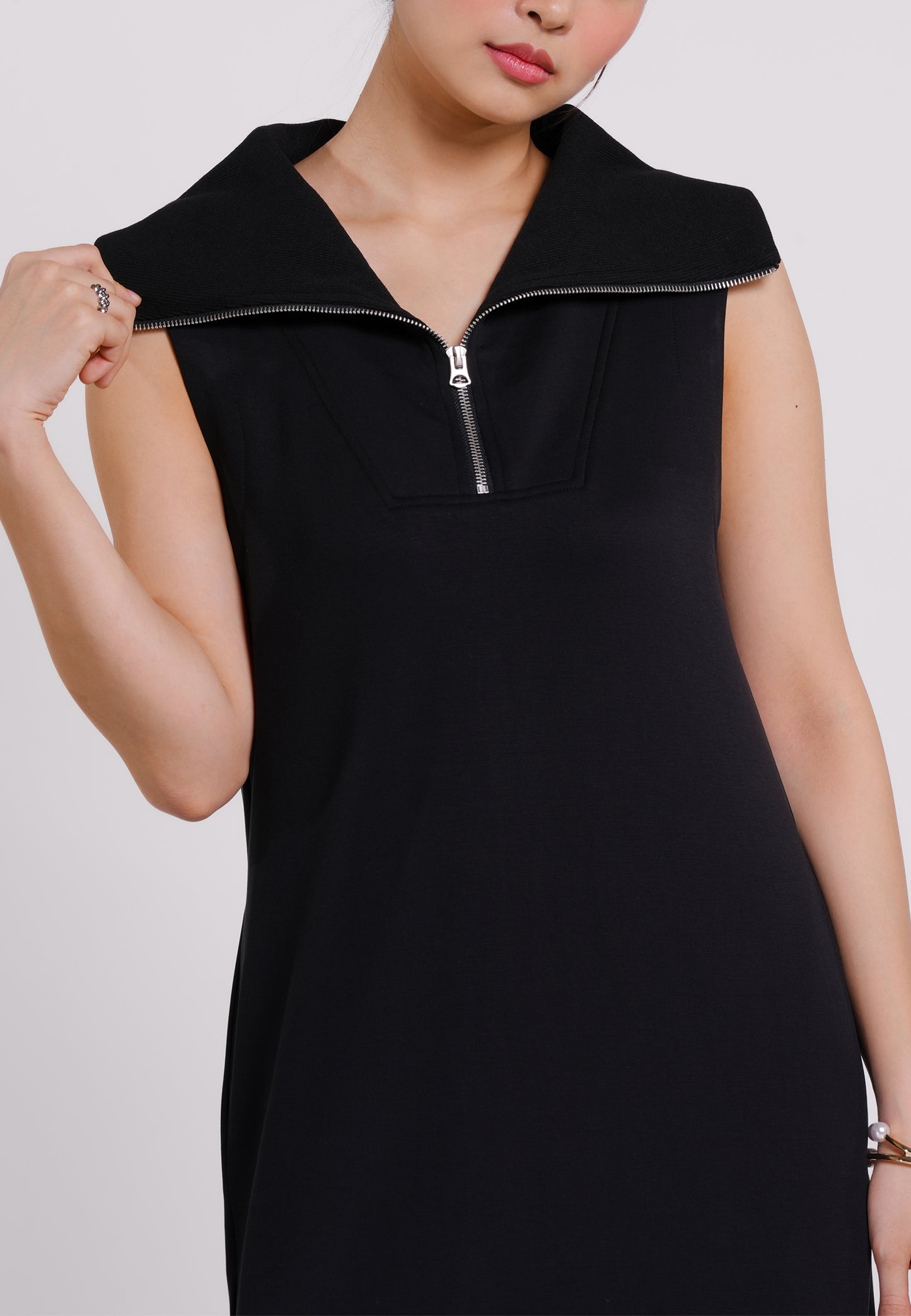 Raf Nice Sleeveless Dress (Black)