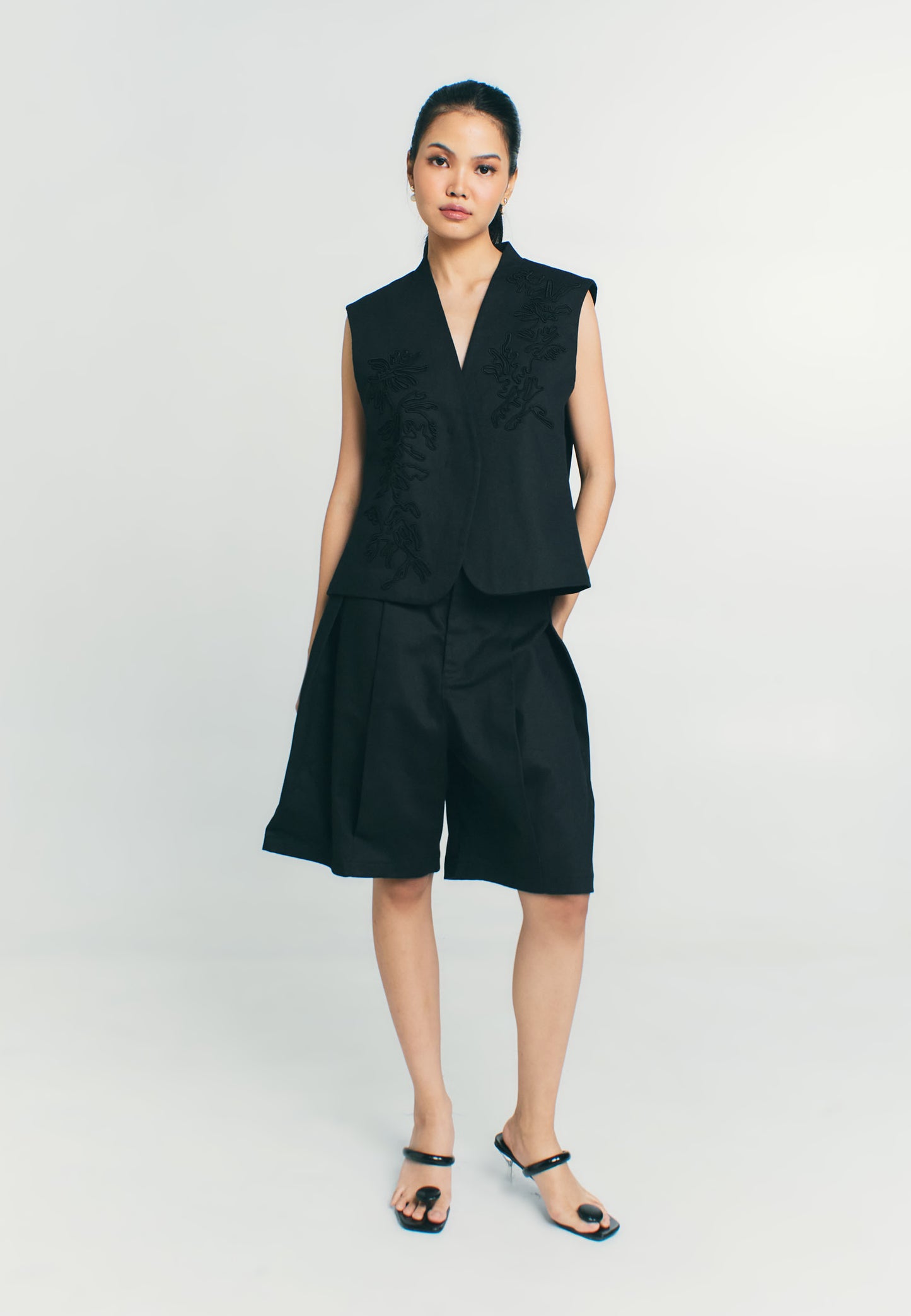 RAF Quarter Shorts (Black)