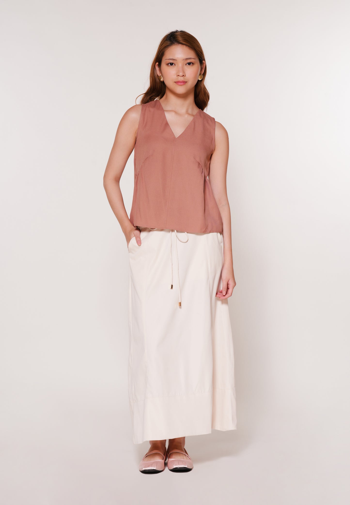 Andrix Sleeveless Top (Taupe)