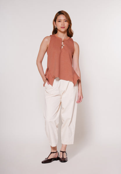 Aven Sleeveless Top (Brown)