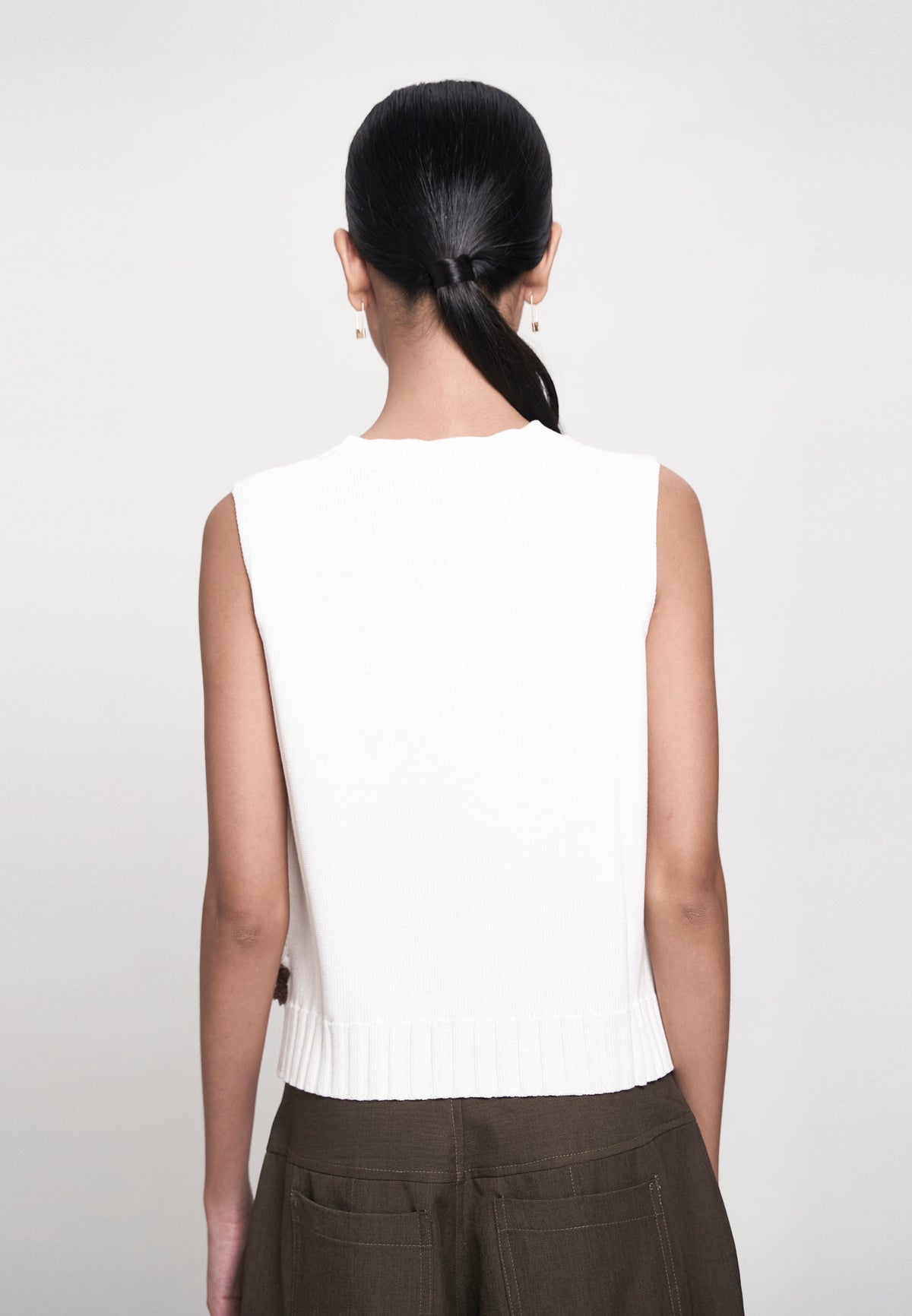 Genra Sleeveless Top (Spot Print Offwhite)