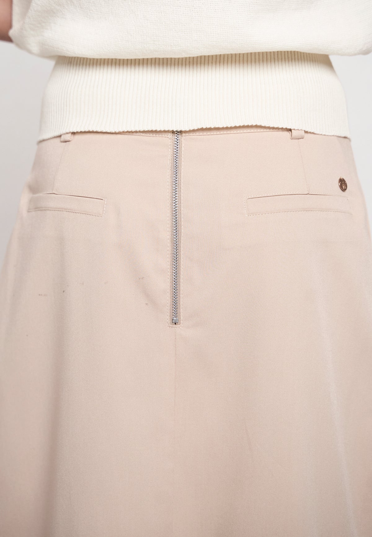 Gracia Skirt (Khaki)