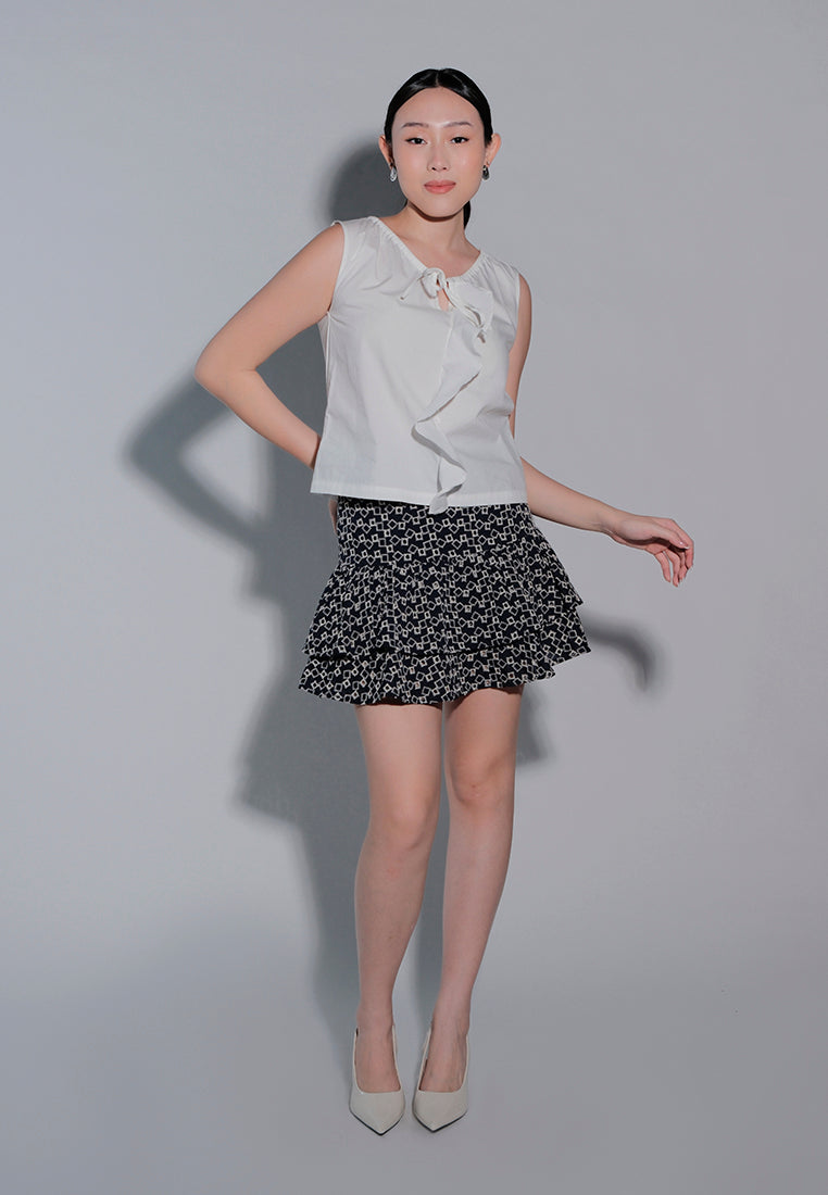 Holiday 2025 Ibhya Sleeveless Top (Off White)