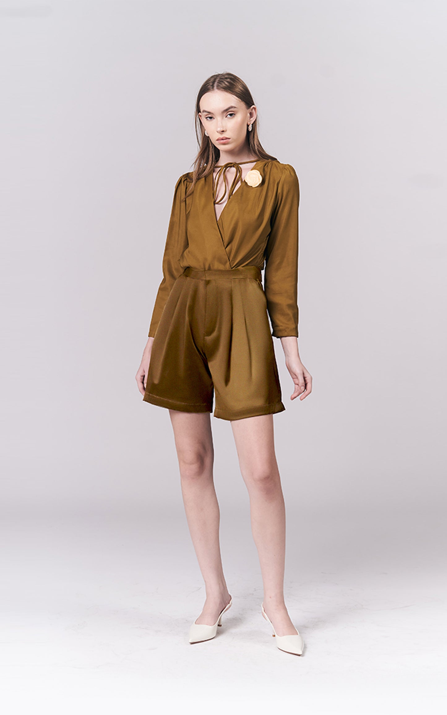 Jeanette Long Sleeve Top (Avocado)