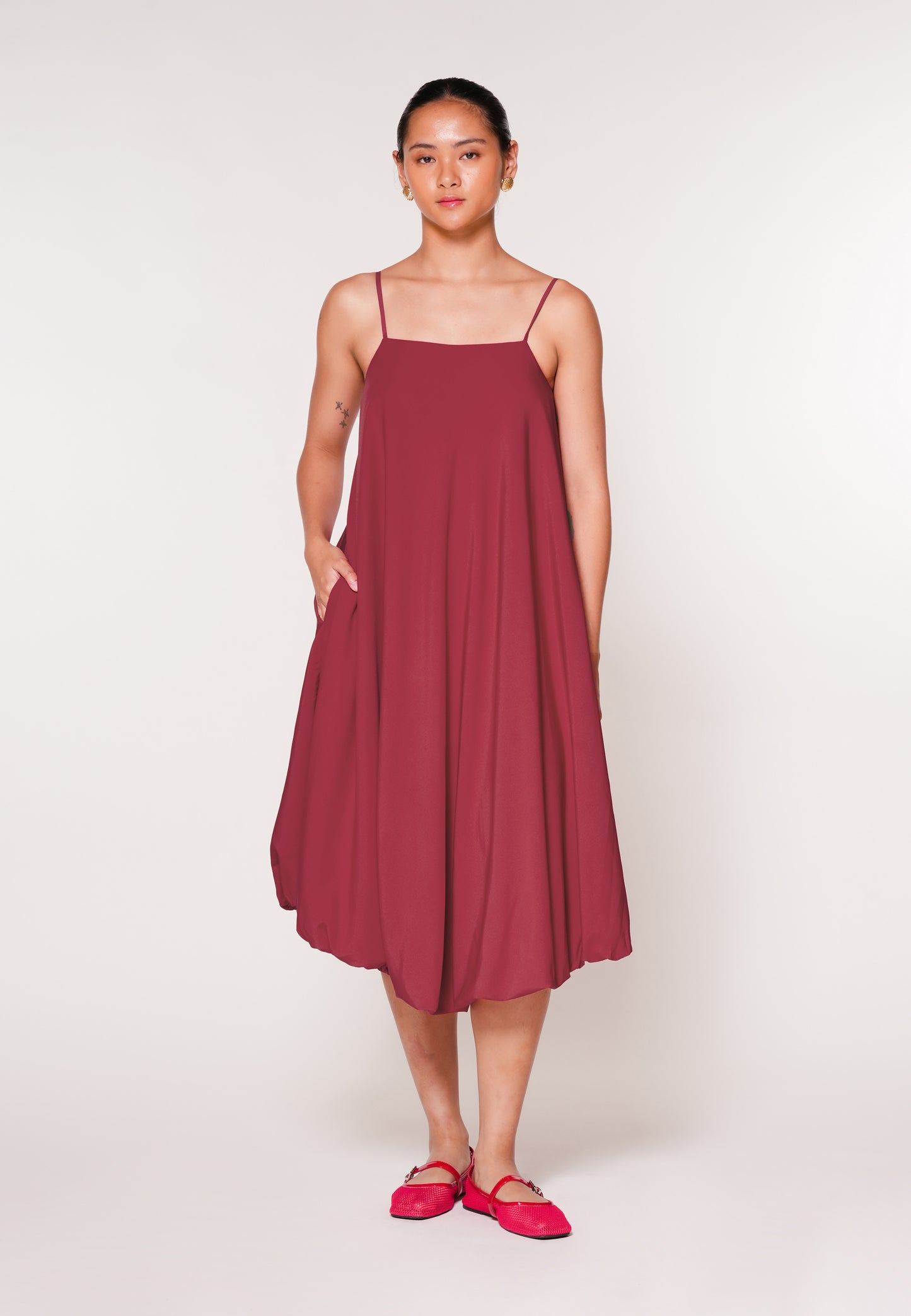 Raf Jockey Sleeveless Dress W/ Belt (Red)