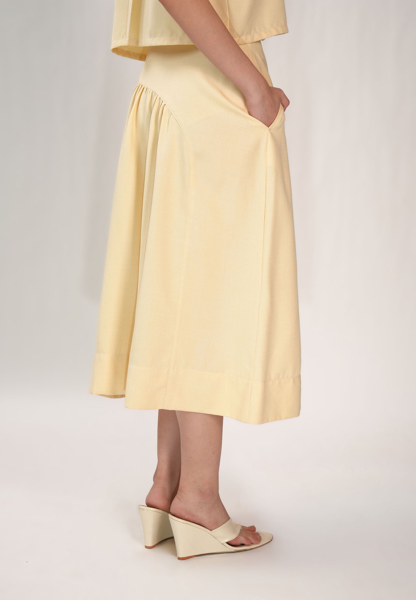 Finnel Skirt (Butter)
