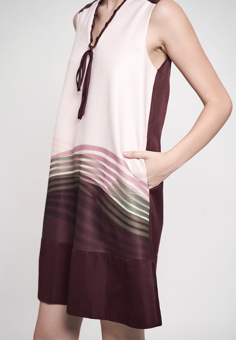 Gyselle Sleeveless Dress (Spot Print Pink)