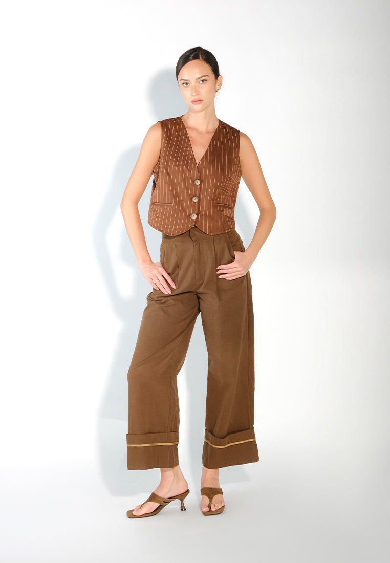 Sari- Sari Tagum Sleeveless Reversible Vest Top (Brown)