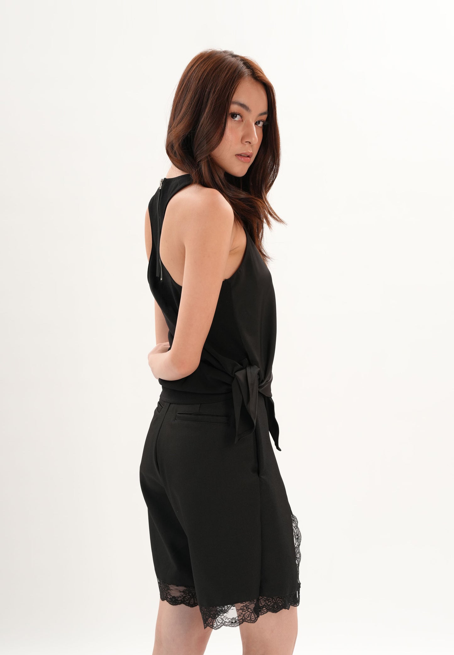 Archetype Refined Caviar Sleeveless Top (Black)
