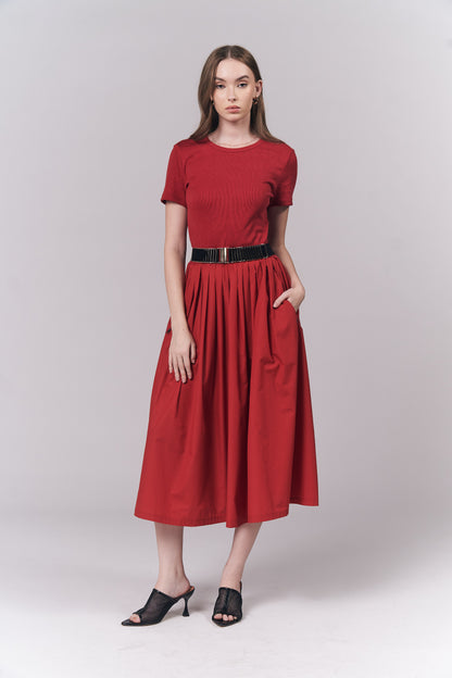 Illo Short Sleeve Dress (Red)