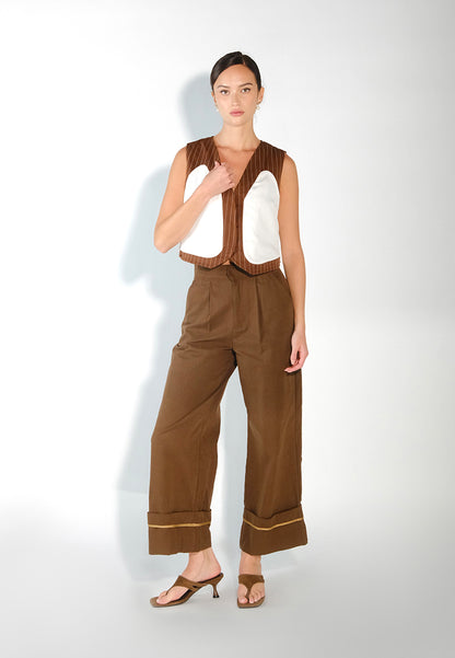Sari- Sari Tagum Sleeveless Reversible Vest Top (Brown)