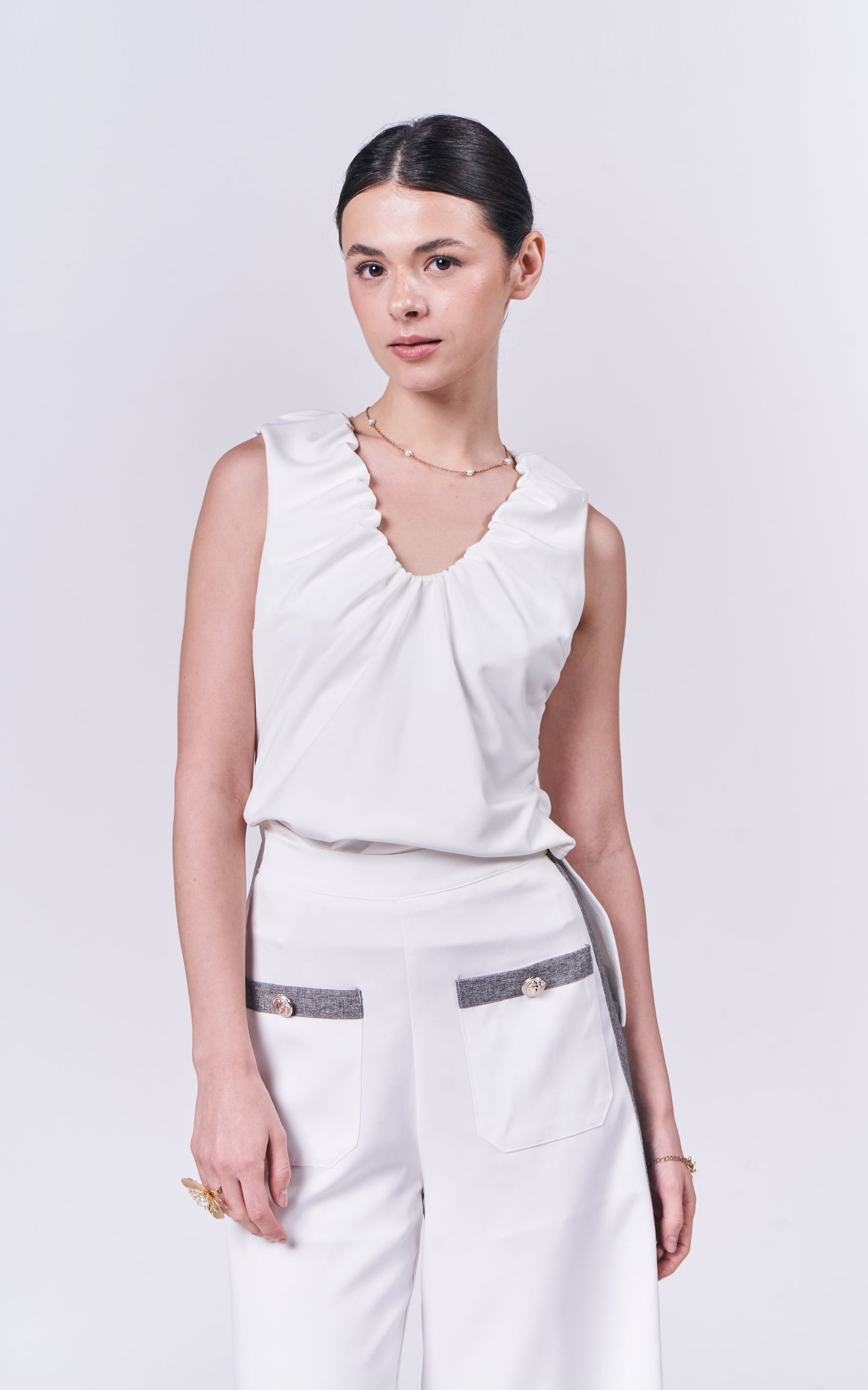 Almare Amberley Sleeveless Top (Offwhite)