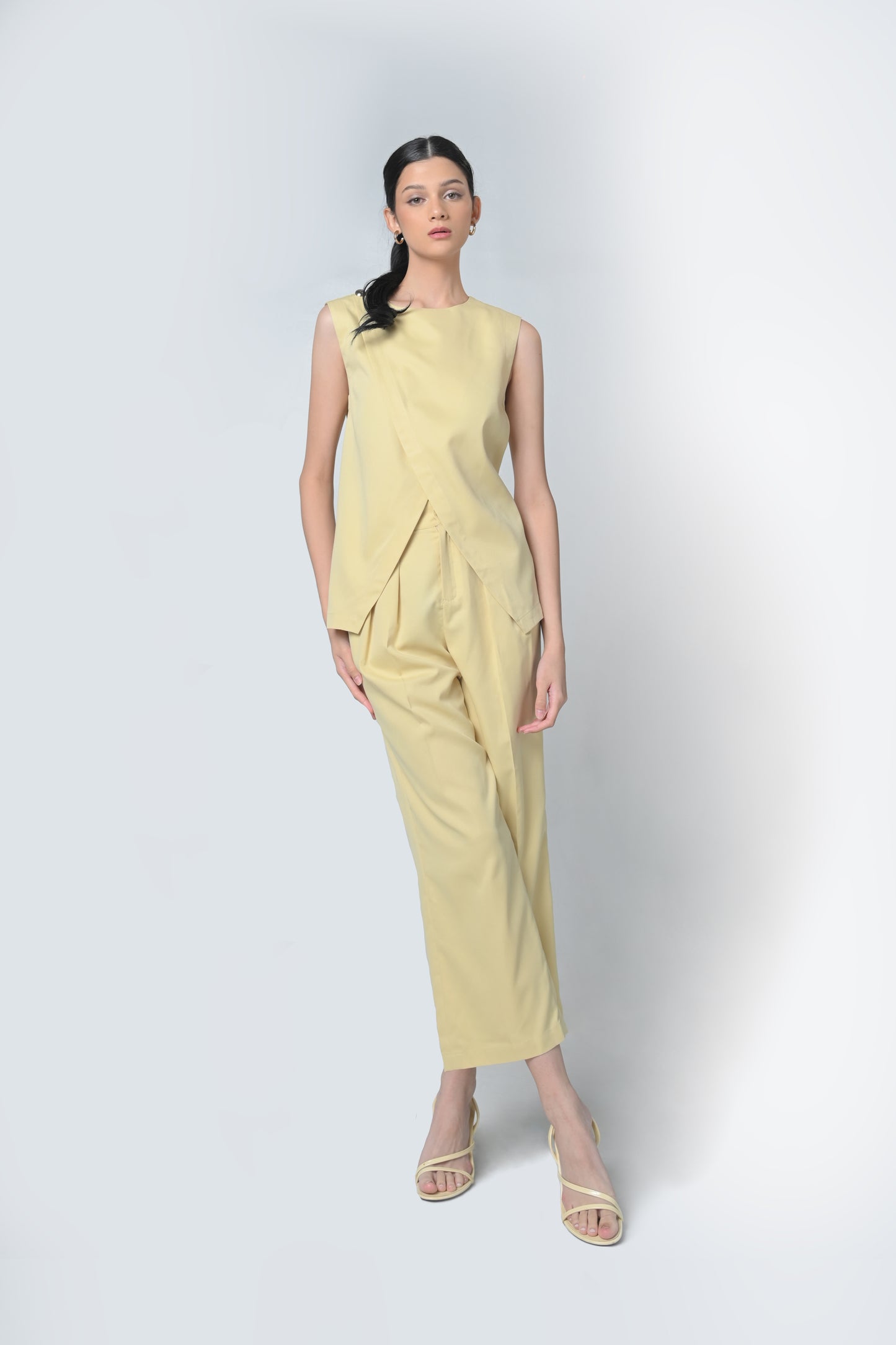 Bowlyn Sleeveless Top (Custard)