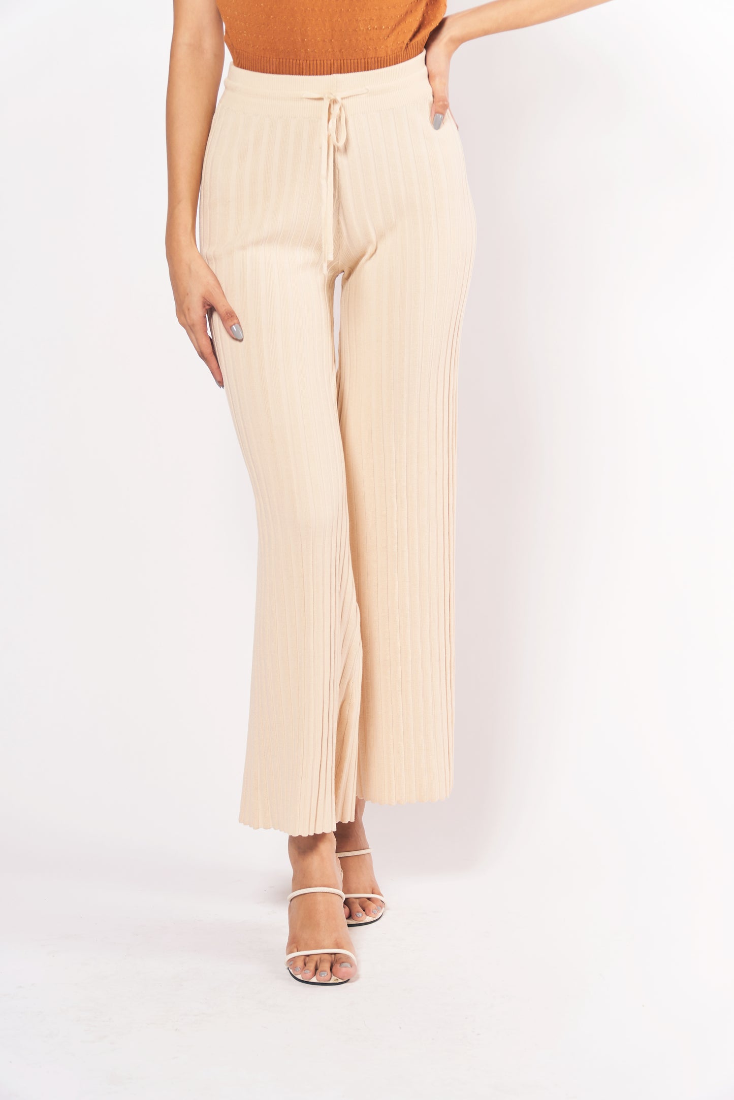 Complementary Calvina Pants (Cream)