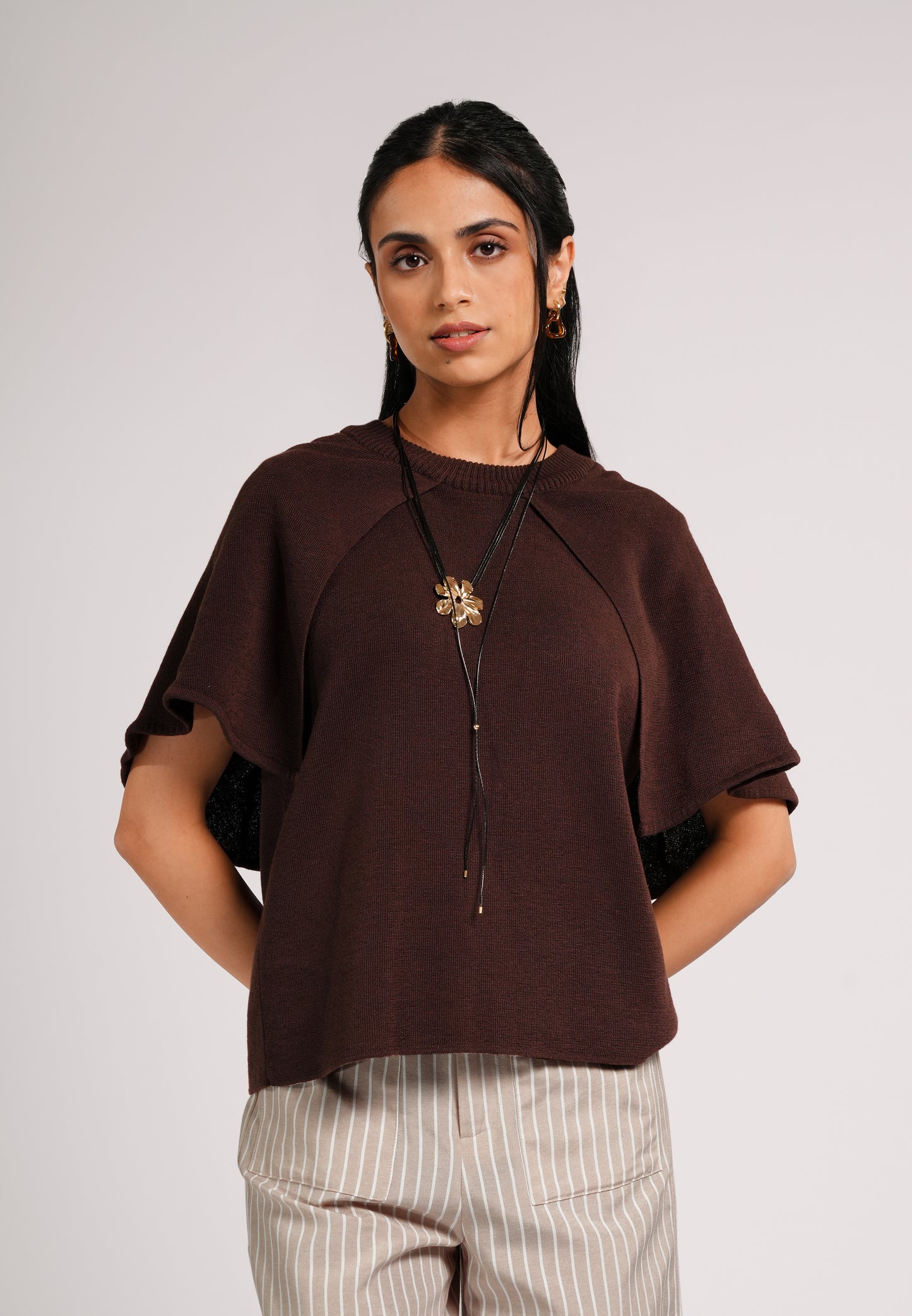 Cielo Short Sleeve Top (Dark Brown)