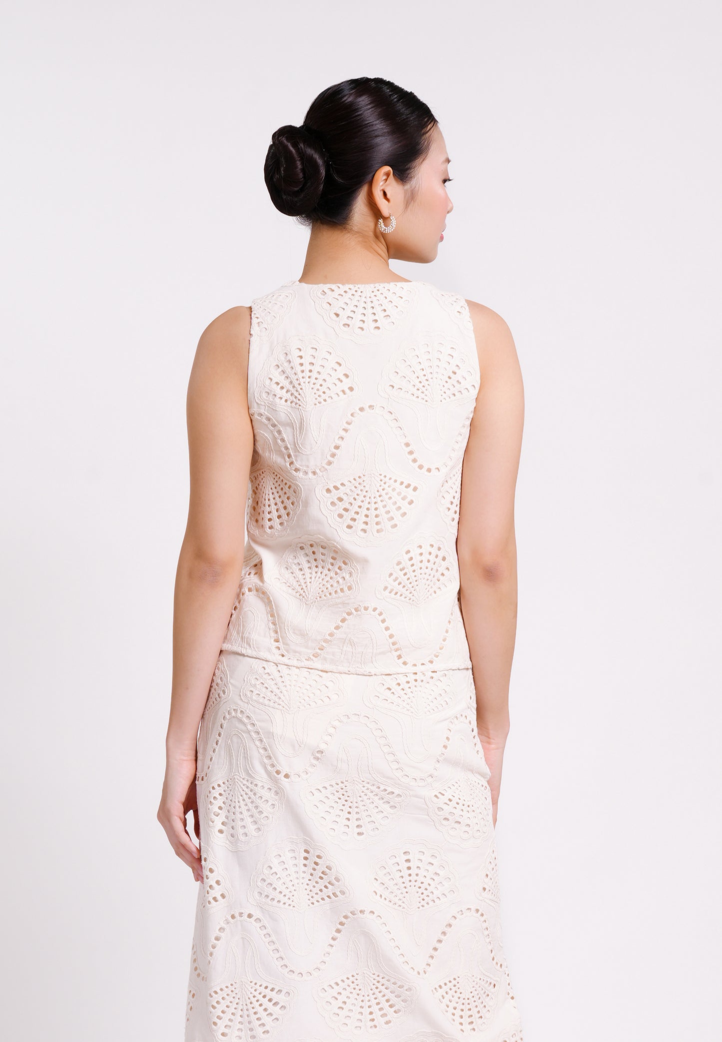 Bash Sleeveless Top (Cream)