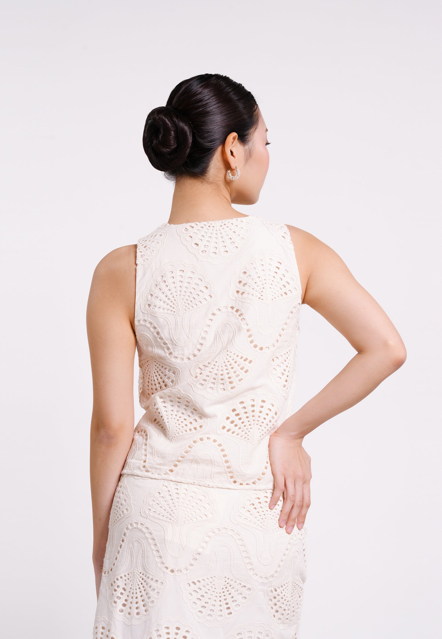 Bash Sleeveless Top (Cream)