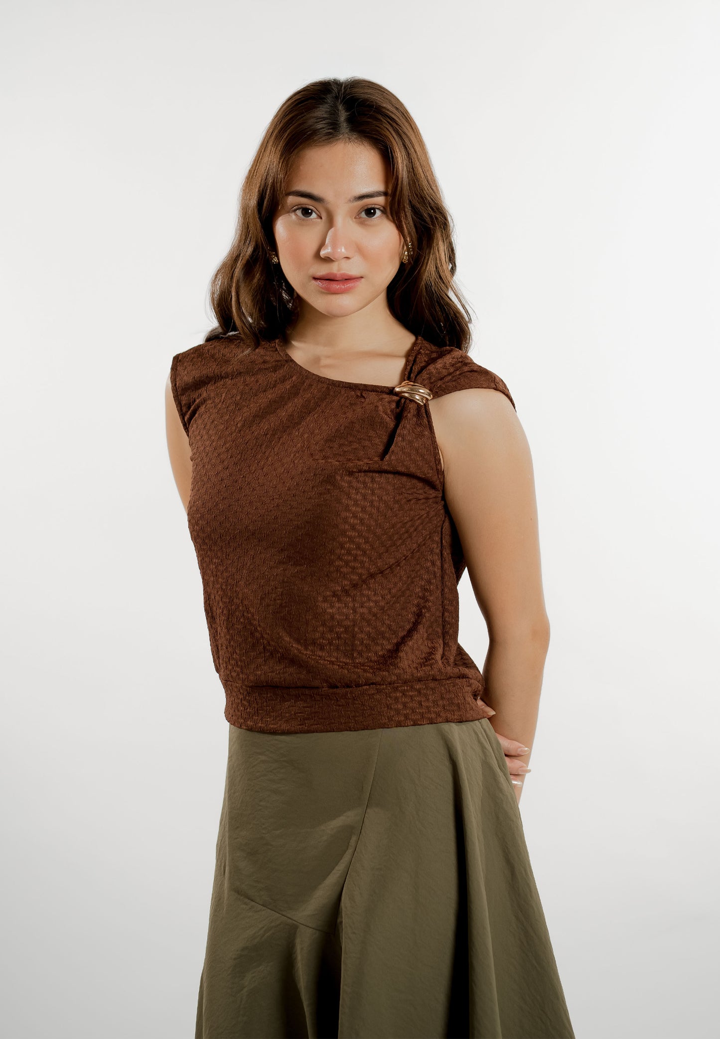 Elios Sleeveless Top (Brown)