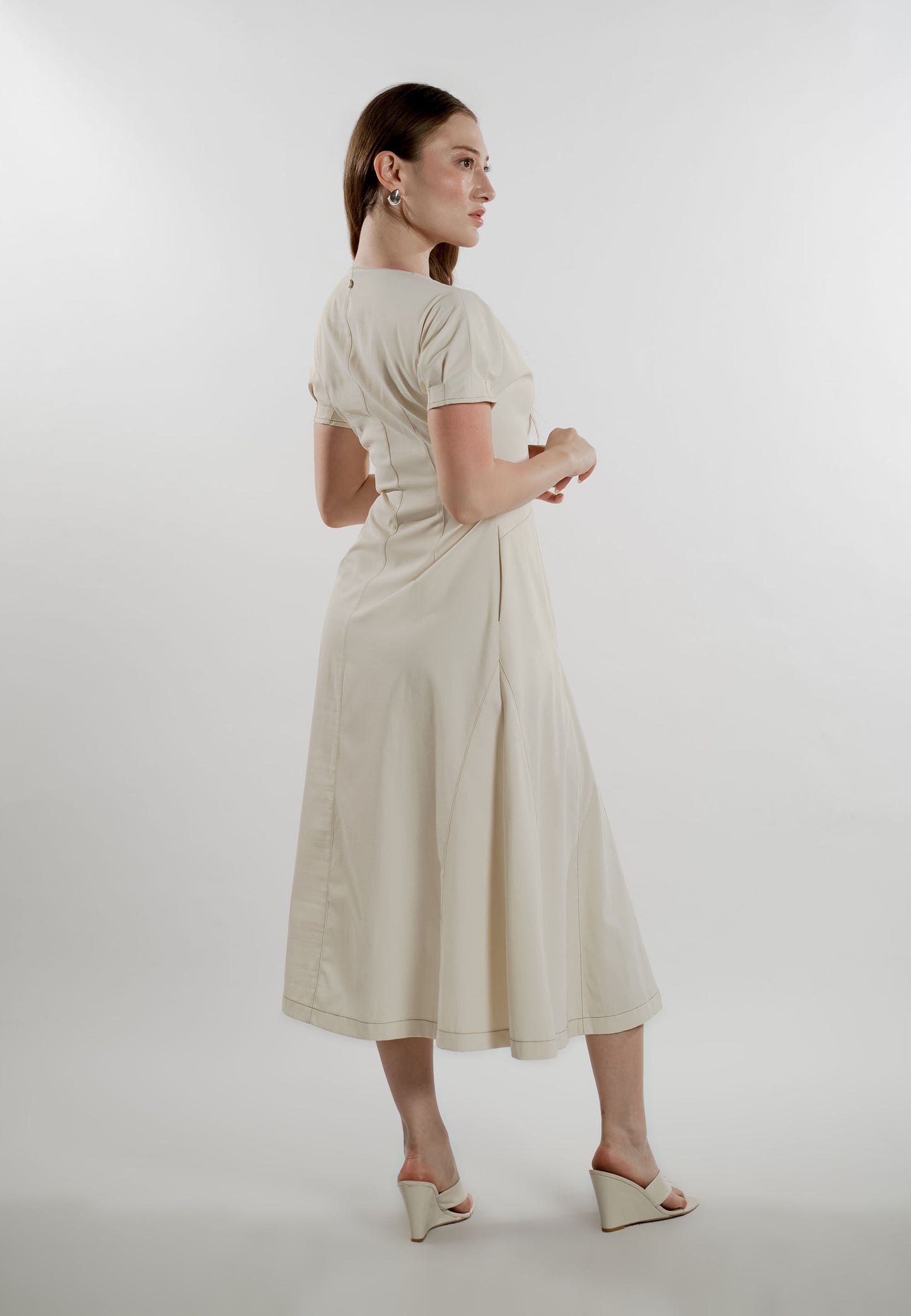 Elize Short Sleeve Dress (Cream)