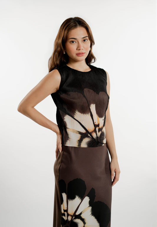 Plains & Prints Erwyn Sleeveless Top (Spot Print Black)