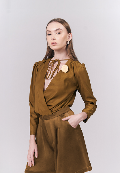 Jeanette Long Sleeve Top (Avocado)