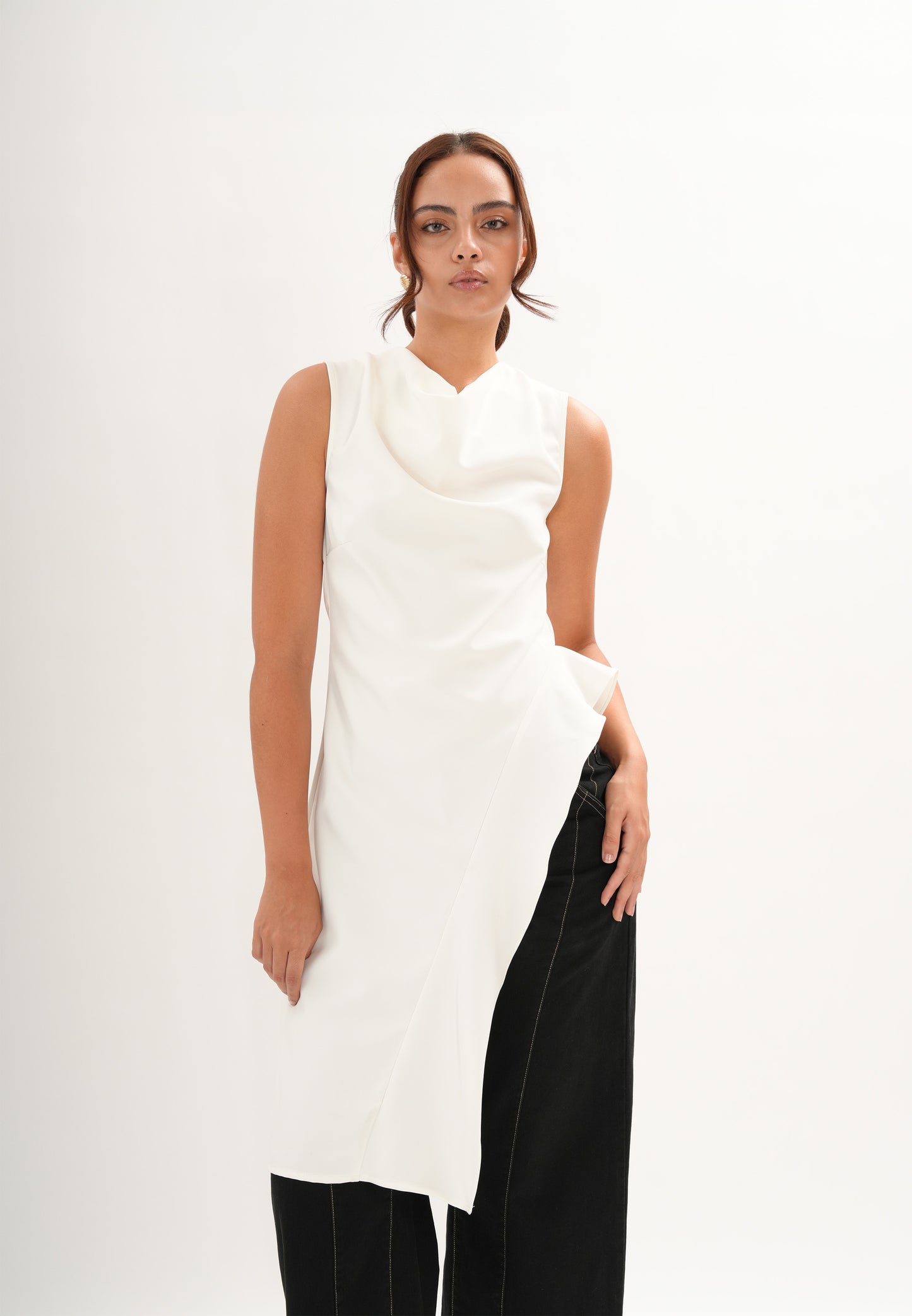 Fiorre Sleeveless Tunic Top (Offwhite)