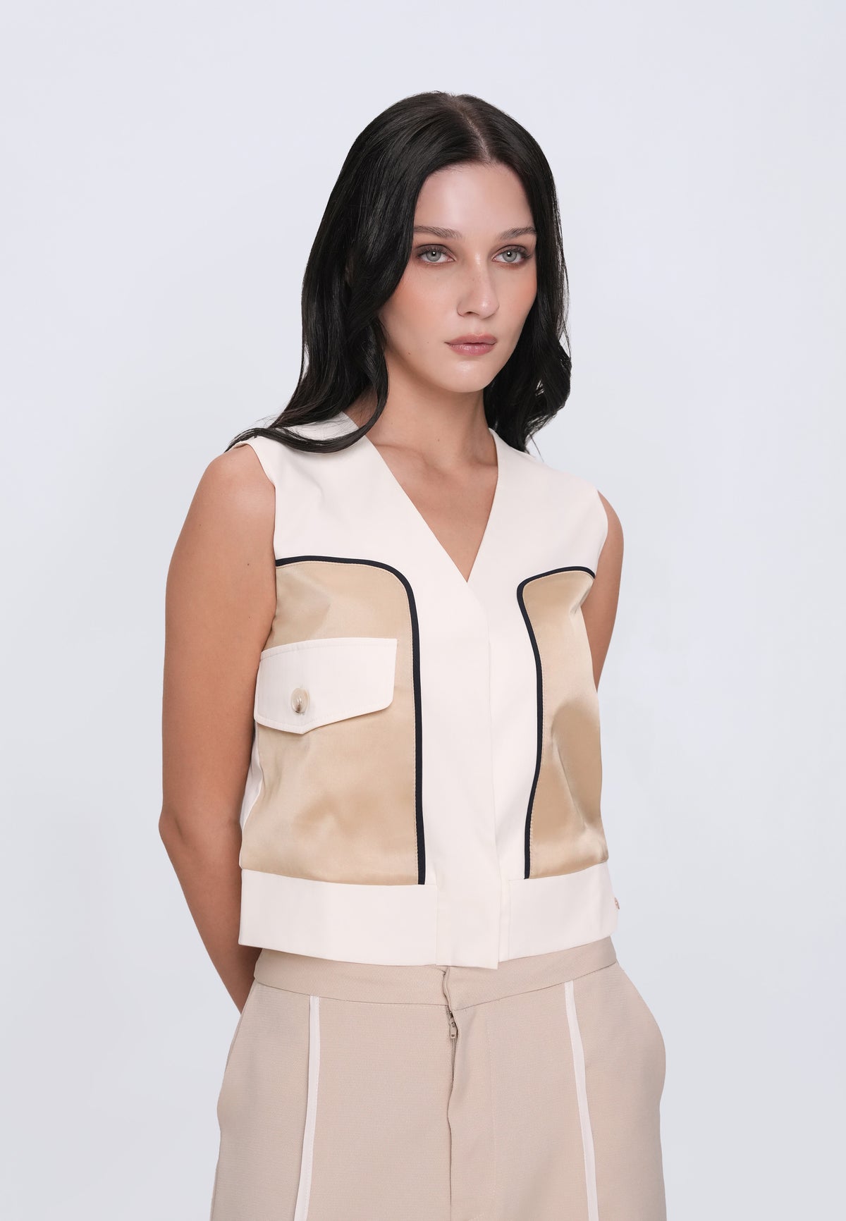 Hallaby Sleeveless Top (Cream)