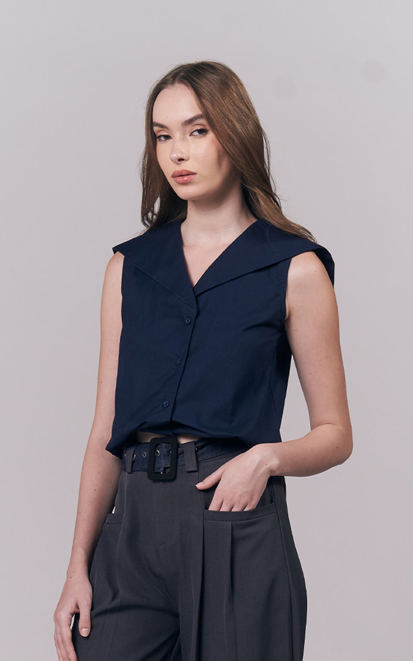 Icylin Sleeveless Top (Navy)