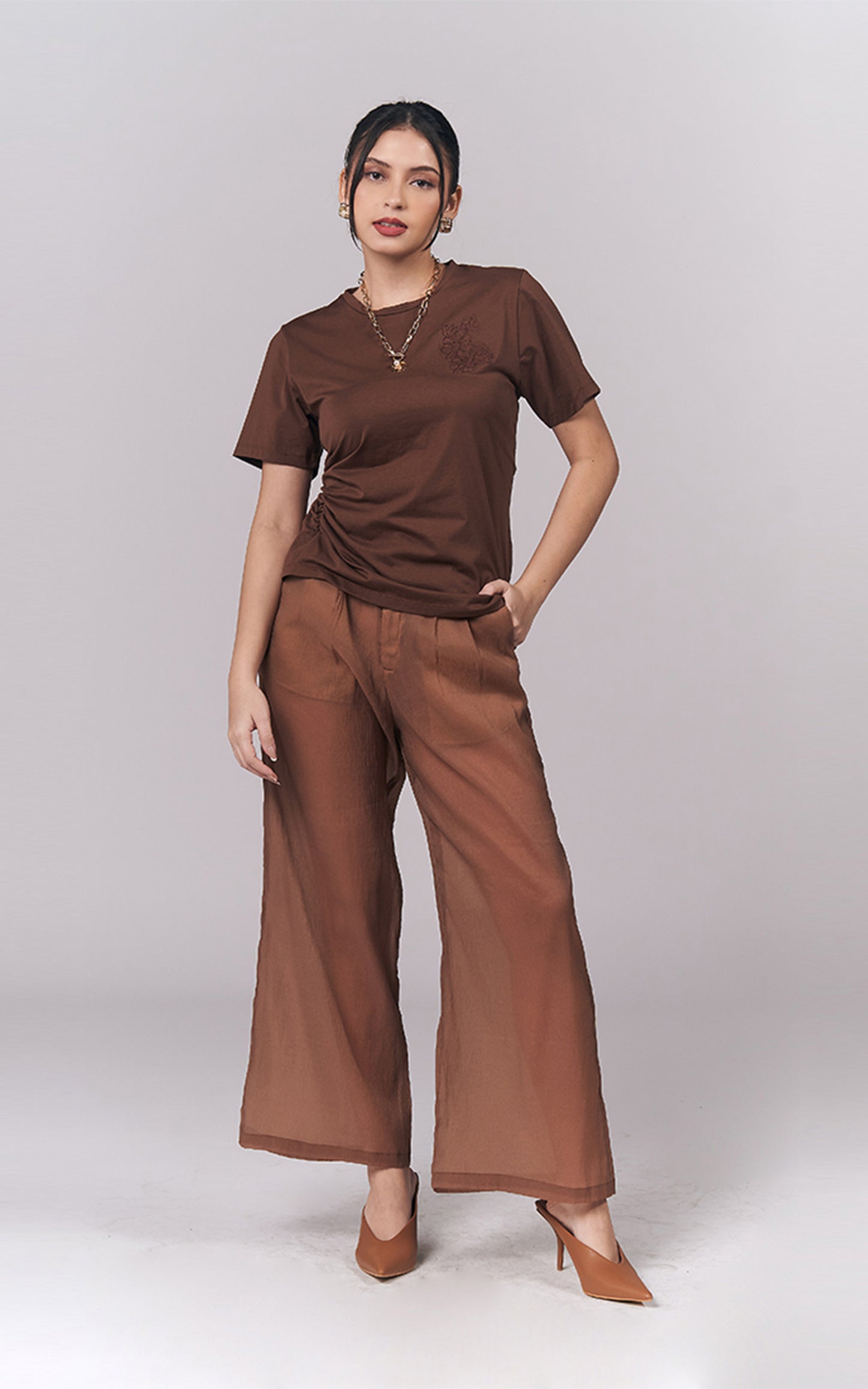 Jacey Short Sleeve Top (Brown)