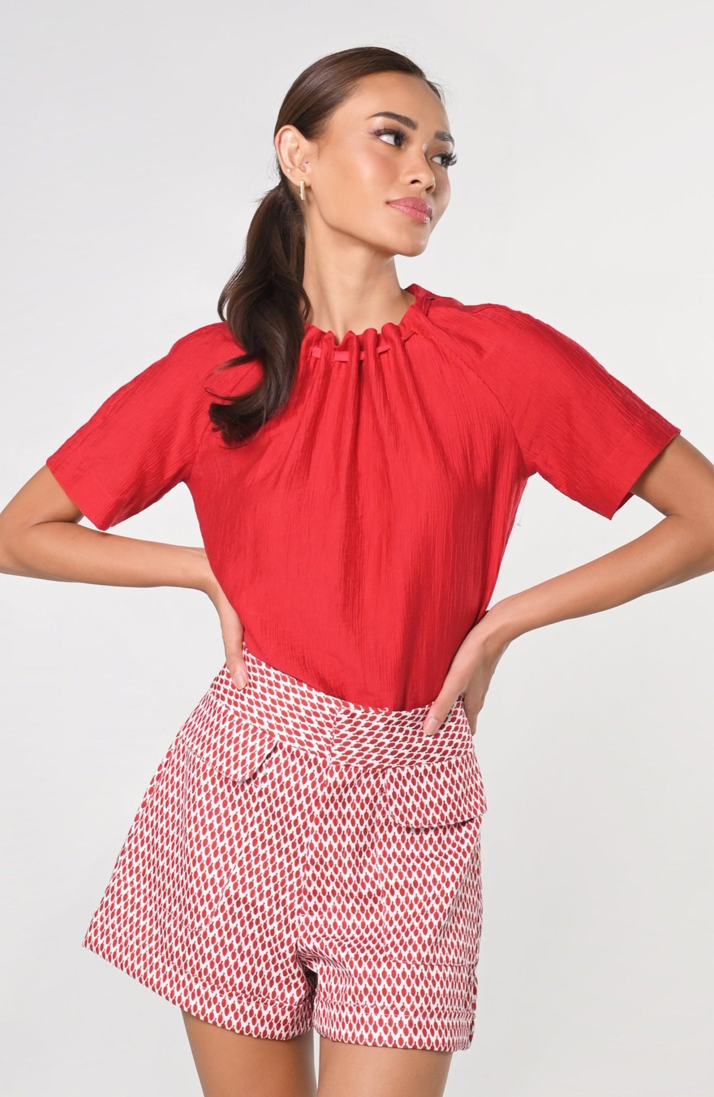 Secret Garden Jayla Short Sleeve Top (Red)