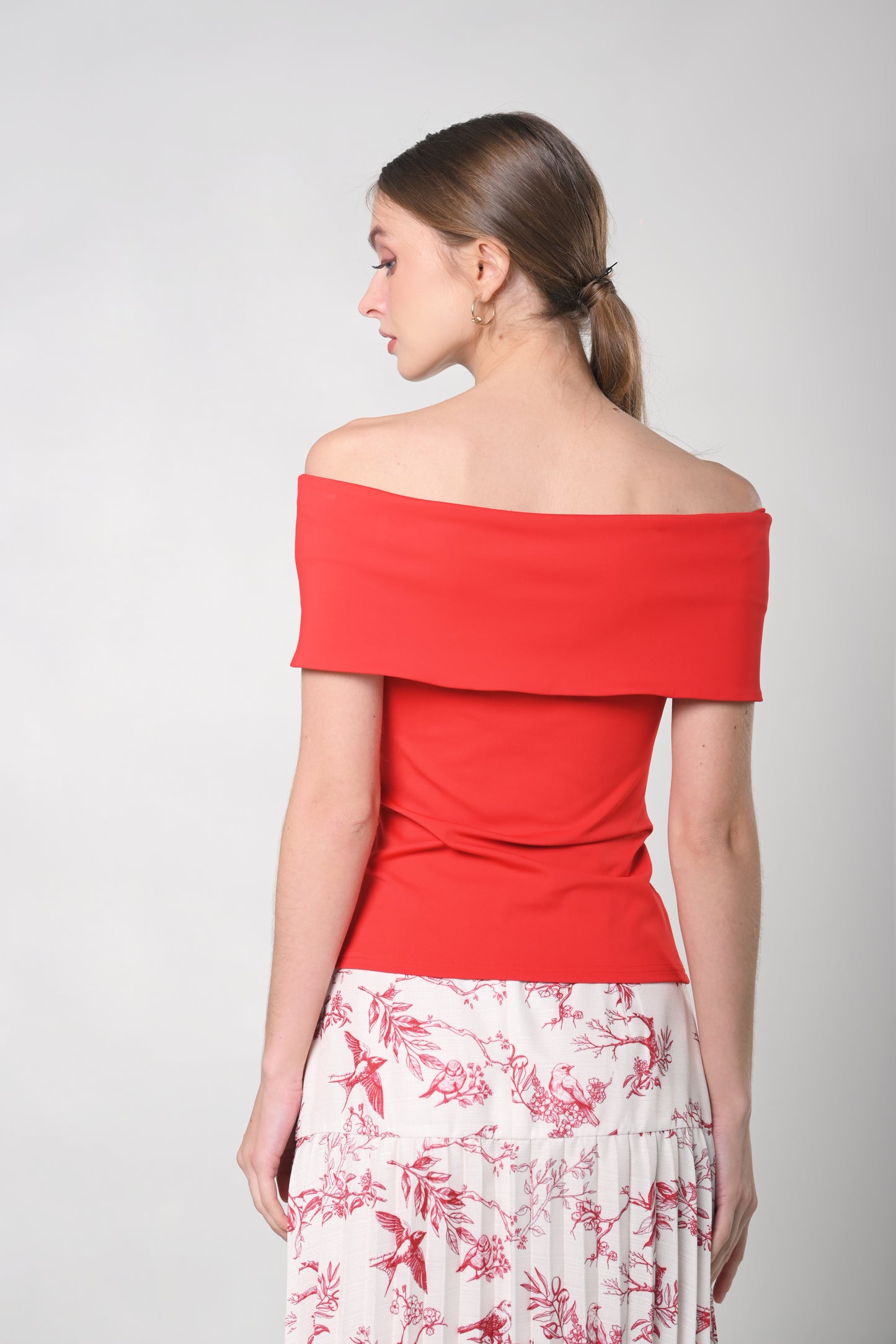 Secret Garden Jazlyn Short Sleeve Offshoulder Top (Red)